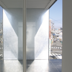 Entrance void