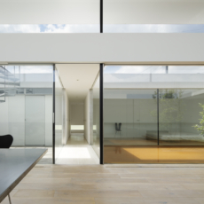 Living photo by Nacasa & Partners Inc.