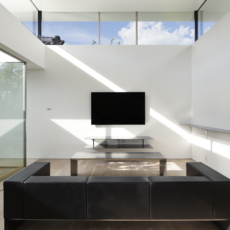 Living photo by Nacasa & Partners Inc.