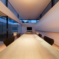 Dining table photo by TNdesign